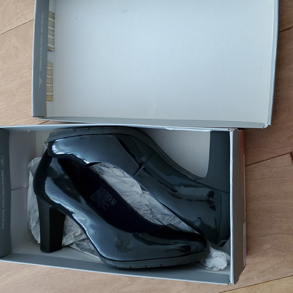 Rockport Adiprene pump